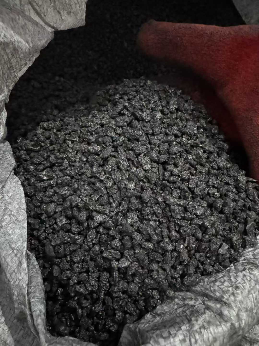 Carburator Graphitized Petroleum